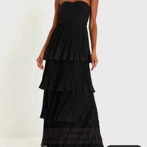 Lulu's Black Strapless Tiered Dress